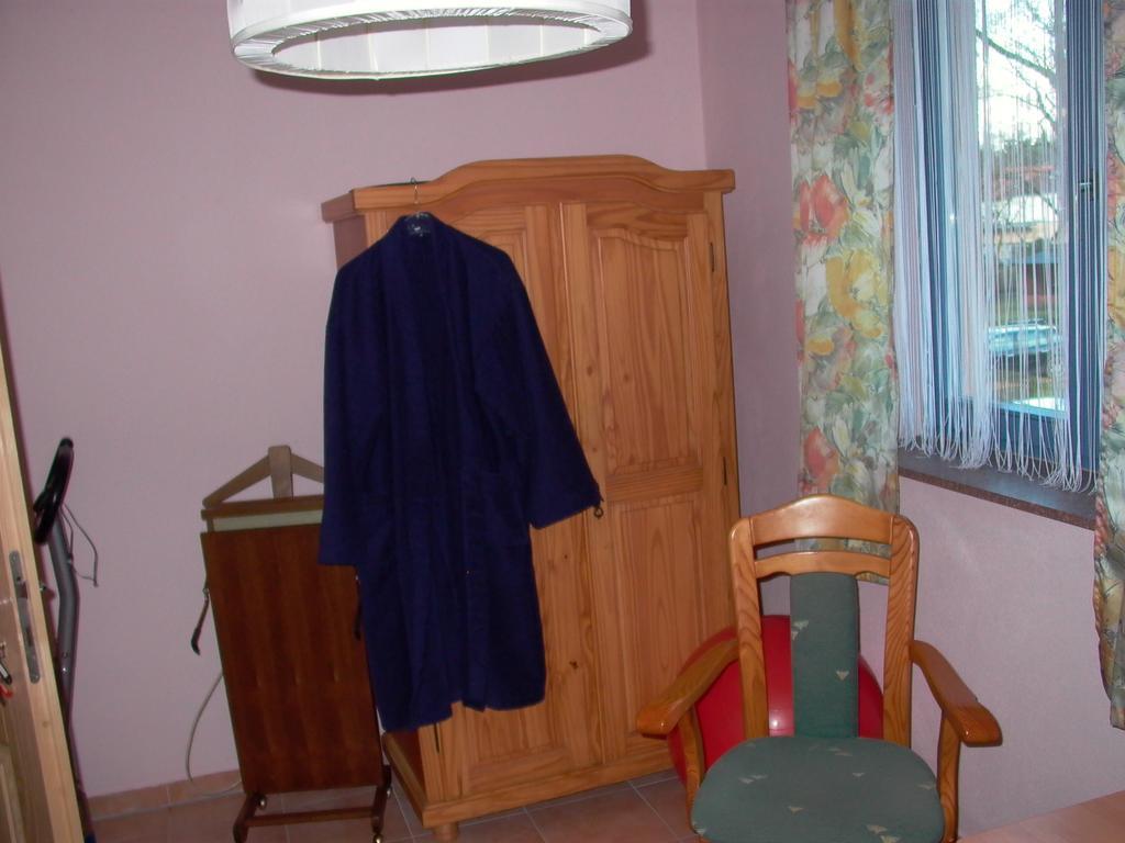 Gaestezimmer Ferienwohnung Villa Alexa, Mit Wallbox Woltersdorf  Экстерьер фото