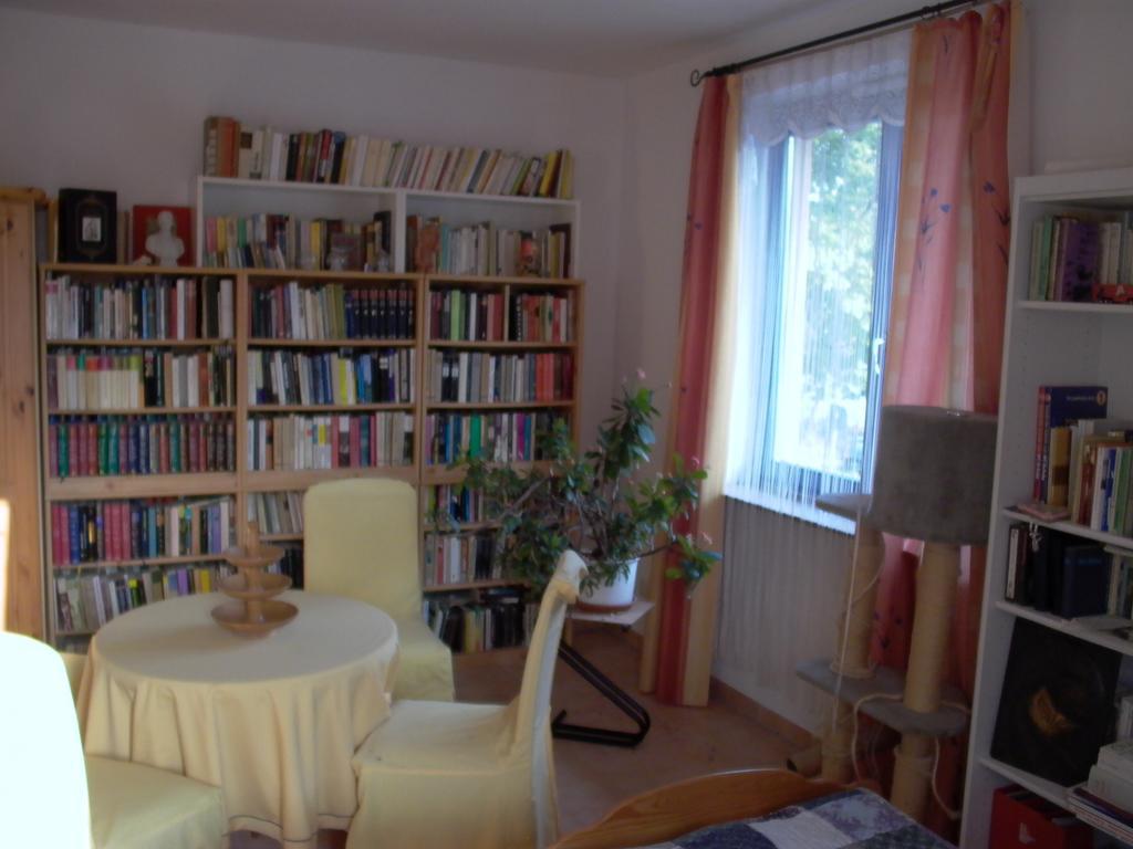 Gaestezimmer Ferienwohnung Villa Alexa, Mit Wallbox Woltersdorf  Номер фото